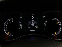 Used 2020  Jeep Grand Cherokee 4d SUV 2WD Laredo at Ideal Cars Llc near Mesa&comma; AZ