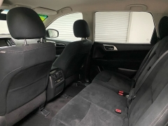 Used 2015  Nissan Pathfinder 4d SUV 4WD SV at Ideal Cars Llc near Mesa&comma; AZ