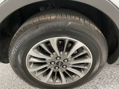 Used 2020 Lincoln Nautilus 4d SUV FWD Reserve at Ideal Cars Llc near Mesa, AZ