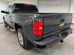 Used 2018  Chevrolet Silverado 1500 4WD Crew Cab LT Z71 at Ideal Cars Llc near Mesa&comma; AZ