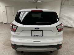 Used 2017  Ford Escape 4d SUV FWD SE at Ideal Cars Llc near Mesa&comma; AZ