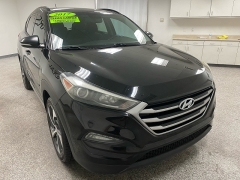 Used 2017  Hyundai Tucson 4d SUV FWD Value at Ideal Cars Llc near Mesa&comma; AZ
