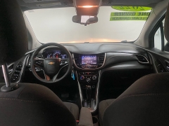 Used 2022 Chevrolet Trax FWD 4dr LS at Ideal Cars Llc near Mesa, AZ