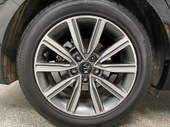 Used 2019  Kia Optima 4d Sedan LX at Ideal Cars Llc near Mesa&comma; AZ