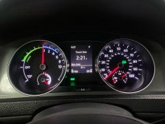 Used 2016  Volkswagen e-Golf 4d Hatchback SE at Ideal Cars Llc near Mesa&comma; AZ