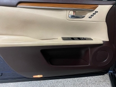 Used 2016  Lexus ES 300h 4dr Sdn Hybrid at Ideal Cars Llc near Mesa&comma; AZ