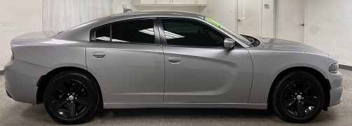 Used 2016  Dodge Charger 4d Sedan SXT at Ideal Cars Llc near Mesa&comma; AZ