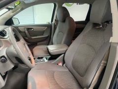 Used 2017 Chevrolet Traverse 4d SUV FWD LS at Ideal Cars Llc near Mesa, AZ