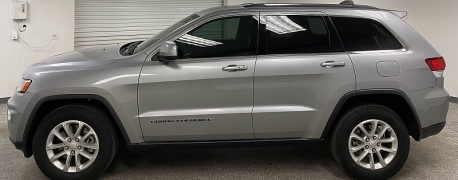 Used 2021  Jeep Grand Cherokee Laredo E 4x2 at Ideal Cars Llc near Mesa&comma; AZ