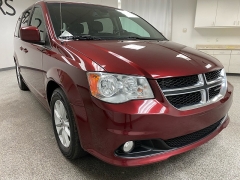 Used 2019  Dodge Grand Caravan 4d Wagon SXT at Ideal Cars Llc near Mesa&comma; AZ