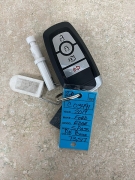 Used 2019  Ford Edge 4d SUV FWD SEL at Ideal Cars Llc near Mesa, AZ