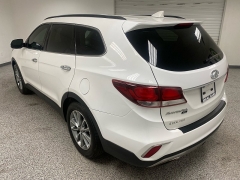 Used 2019  Hyundai Santa Fe XL 4d SUV FWD SE at Ideal Cars Llc near Mesa, AZ