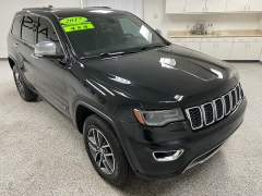 Used 2017  Jeep Grand Cherokee 4d SUV 4WD Limited at Ideal Cars Llc near Mesa, AZ