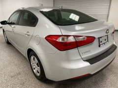 Used 2015  Kia Forte 4d Sedan LX Auto at Ideal Cars Llc near Mesa&comma; AZ