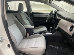 Used 2017  Toyota Corolla 4d Sedan LE at Ideal Cars Llc near Mesa&comma; AZ