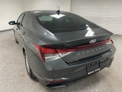 Used 2022  Hyundai Elantra SE IVT at Ideal Cars Llc near Mesa&comma; AZ
