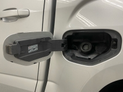 Used 2019  GMC Canyon 2WD Crew Cab SLE at Ideal Cars Llc near Mesa&comma; AZ