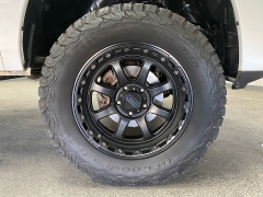 Used 2015  Ram 1500 4WD Crew Cab Express at Ideal Cars Llc near Mesa&comma; AZ