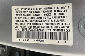 Used 2013  Honda Civic Hybrid 4d Sedan at Ideal Cars Llc near Mesa&comma; AZ