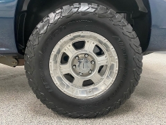 Used 2006  Chevrolet Suburban 1500 SUV RWD LS at Ideal Cars Llc near Mesa, AZ