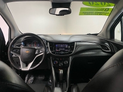 Used 2020 Chevrolet Trax 4d SUV FWD LT at Ideal Cars Llc near Mesa, AZ