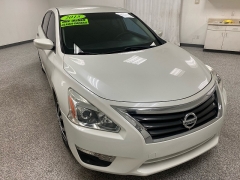 Used 2015  Nissan Altima 4d Sedan S 2.5L at Ideal Cars Llc near Mesa, AZ
