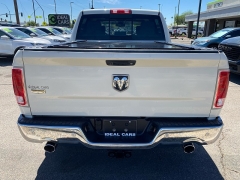 Used 2016  Ram 1500 2WD Crew Cab Laramie at Ideal Cars Llc near Mesa&comma; AZ