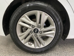 Used 2020  Hyundai Elantra 4d Sedan SEL at Ideal Cars Llc near Mesa&comma; AZ