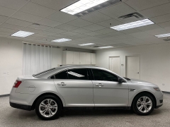 Used 2017 Ford Taurus 4d Sedan FWD SE V6 at Ideal Cars Llc near Mesa, AZ