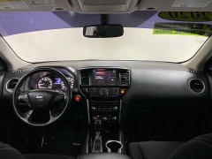 Used 2020  Nissan Pathfinder 4d SUV 4WD SV at Ideal Cars Llc near Mesa&comma; AZ