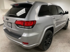 Used 2020  Jeep Grand Cherokee 4d SUV 2WD Laredo Altitude at Ideal Cars Llc near Mesa&comma; AZ