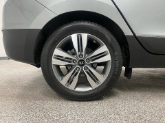 Used 2015  Hyundai Tucson 4d SUV AWD Limited at Ideal Cars Llc near Mesa&comma; AZ