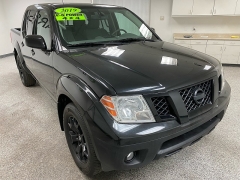 Used 2019  Nissan Frontier 4WD Crew Cab SV Auto at Ideal Cars Llc near Mesa&comma; AZ