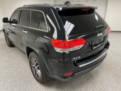 Used 2017  Jeep Grand Cherokee 4d SUV 4WD Limited at Ideal Cars Llc near Mesa, AZ