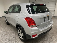 Used 2018  Chevrolet Trax 4d SUV FWD LS at Ideal Cars Llc near Mesa&comma; AZ