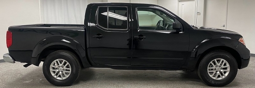 Used 2020  Nissan Frontier Crew Cab 4x2 SV Auto at Ideal Cars Llc near Mesa, AZ