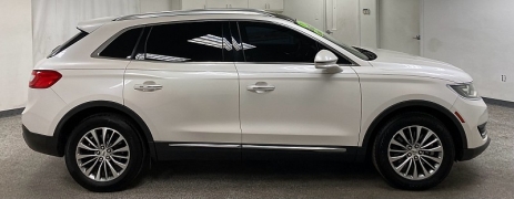 Used 2016  Lincoln MKX 4d SUV FWD Select at Ideal Cars Llc near Mesa&comma; AZ