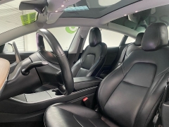 Used 2018 Tesla Model 3 4d Sedan RWD Long Range at Ideal Cars Llc near Mesa, AZ