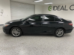 Used 2017 Toyota Camry 4d Sedan SE at Ideal Cars Llc near Mesa, AZ