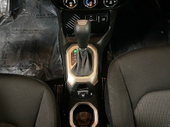 Used 2017  Jeep Renegade 4d SUV FWD Sport at Ideal Cars Llc near Mesa&comma; AZ