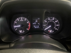 Used 2017  Nissan Titan 4WD Crew Cab S at Ideal Cars Llc near Mesa&comma; AZ