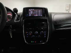 Used 2018  Dodge Grand Caravan 4d Wagon SE Plus at Ideal Cars Llc near Mesa&comma; AZ