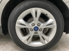 Used 2014  Ford Focus 4d Hatchback SE at Ideal Cars Llc near Mesa&comma; AZ