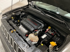 Used 2018  Jeep Renegade 4d SUV FWD Latitude at Ideal Cars Llc near Mesa&comma; AZ