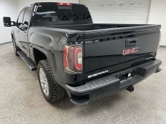 Used 2018  GMC Sierra 1500 4WD Crew Cab Denali at Ideal Cars Llc near Mesa&comma; AZ