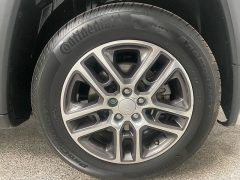 Used 2019  Jeep Compass 4d SUV FWD Latitude at Ideal Cars Llc near Mesa&comma; AZ