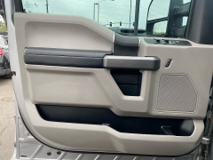Used 2020  Ford Super Duty F-250 4WD Crew Cab XLT at Ideal Cars Llc near Mesa&comma; AZ