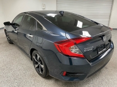 Used 2017  Honda Civic Sedan 4d Touring at Ideal Cars Llc near Mesa&comma; AZ