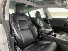 Used 2018 Tesla Model 3 4d Sedan RWD Long Range at Ideal Cars Llc near Mesa, AZ
