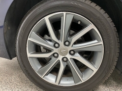 Used 2016  Lexus ES 300h 4dr Sdn Hybrid at Ideal Cars Llc near Mesa&comma; AZ